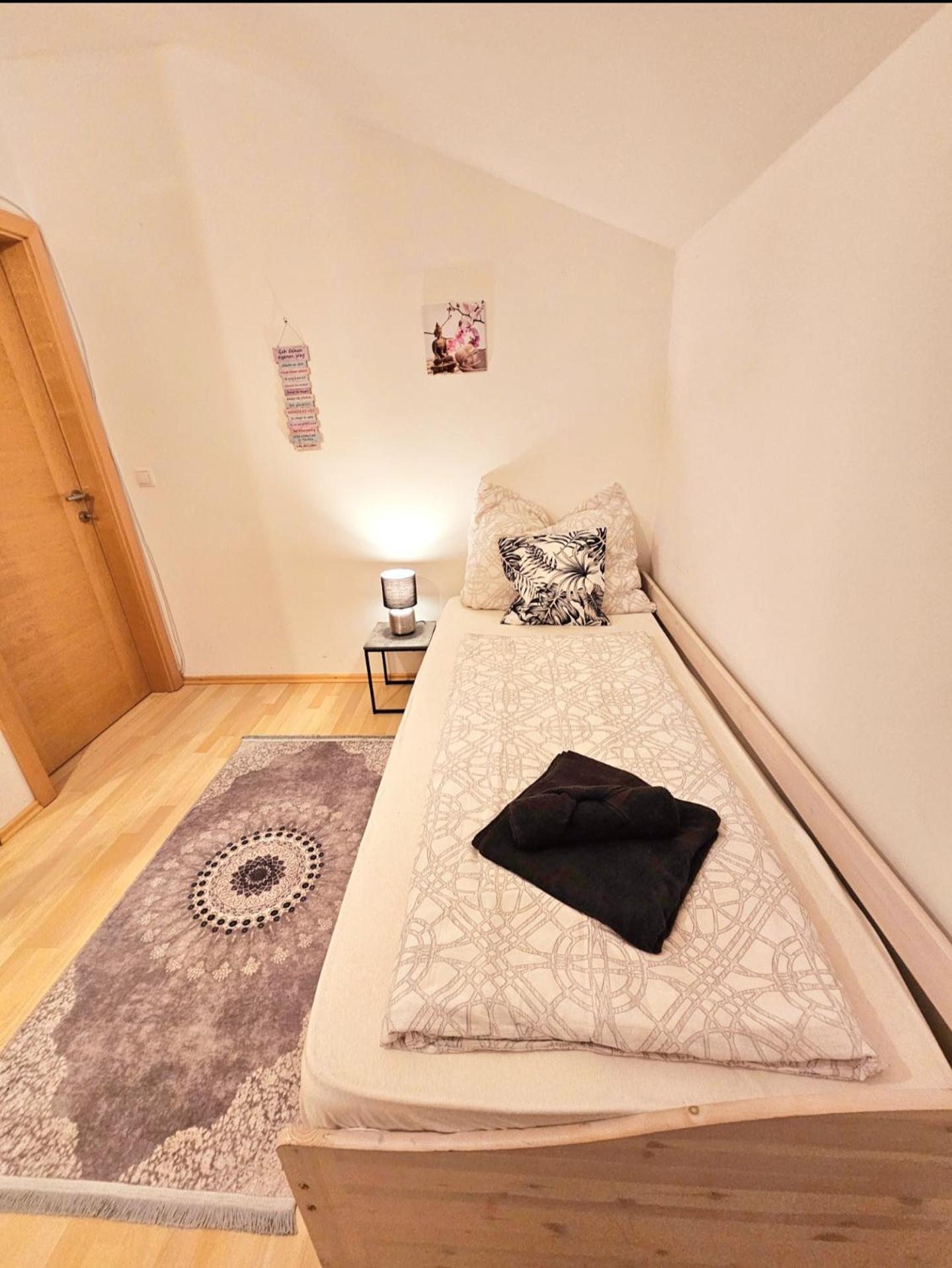 Villa With Pool - Big Garden - Barbecue - Free Parking Wien