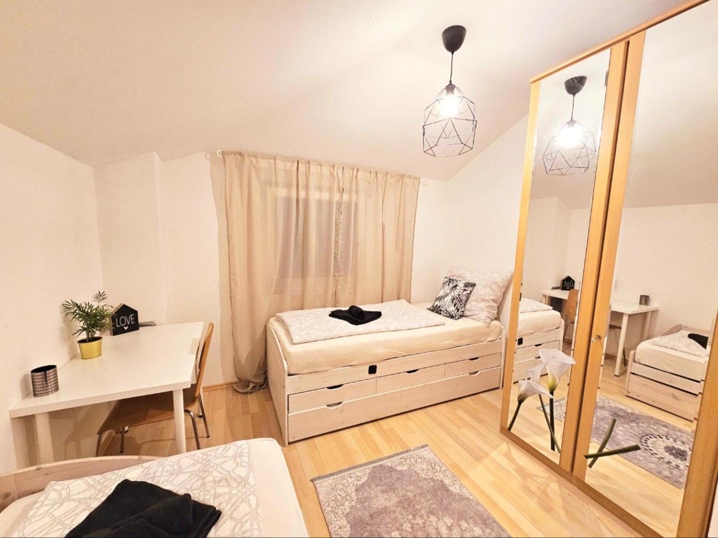 With Pool - Big Garden - Barbecue - Free Parking Wien