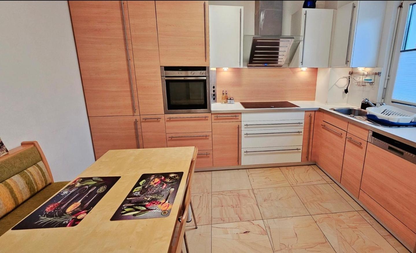 With Pool - Big Garden - Barbecue - Free Parking Villa *