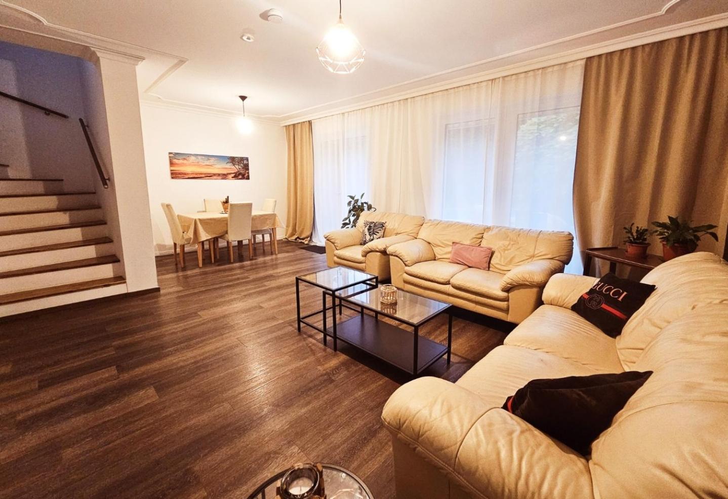 Villa With Pool - Big Garden - Barbecue - Free Parking Viena